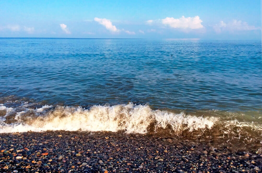 Мраморное море средиземное. Средиземное море Анапа. Сочи Средиземное море. Крым чёрное море солёное море. Покажи Средиземное море Сочи.