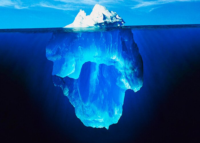 Айсберг - огромная глыба льда